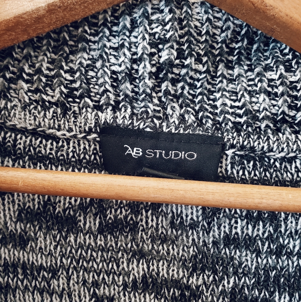 SOLD♡ - Picture 5 of 6